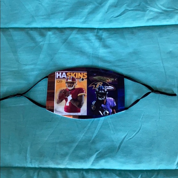 Football Washington and Baltimore QB Mask - Picture 3 of 4